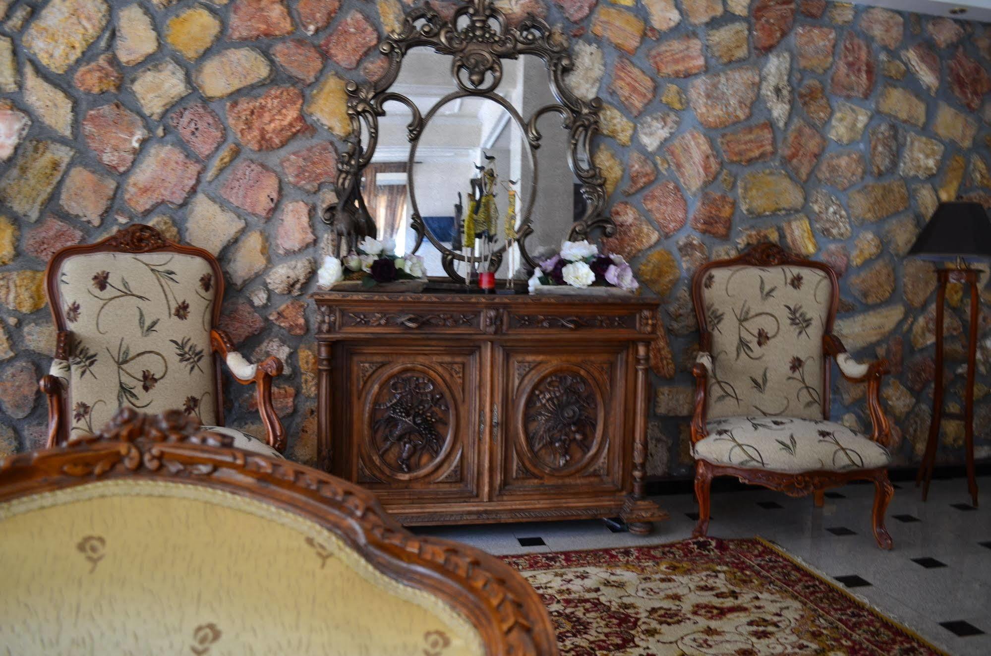 Iris Spa Лутра-Эдипсу Экстерьер фото